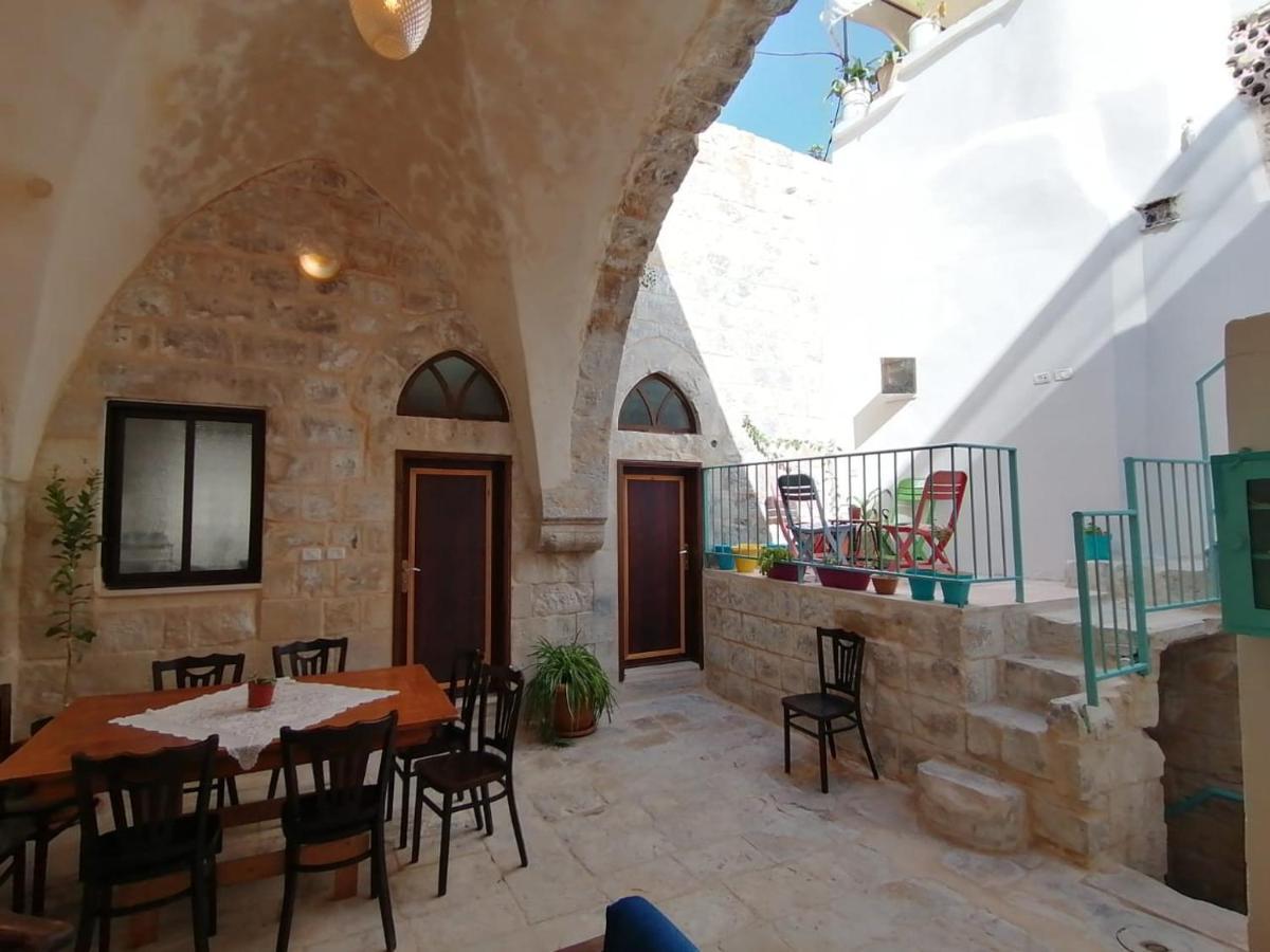 Turquoise Vandrehjem Nablus Eksteriør billede